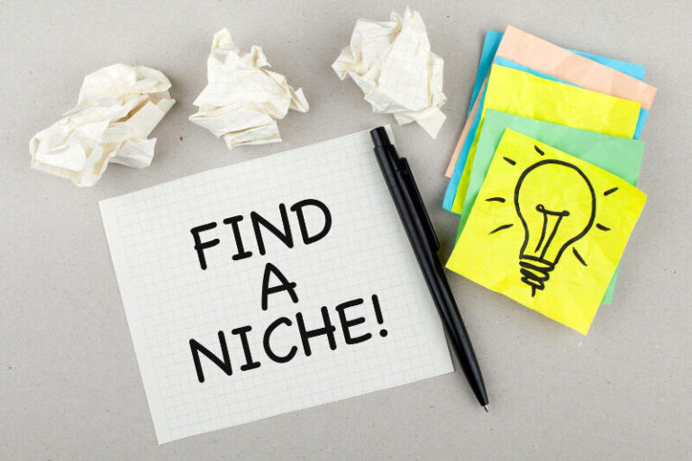 Sticky notes about finding a niche