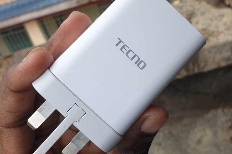 Tecno Camon 20 Pro charger