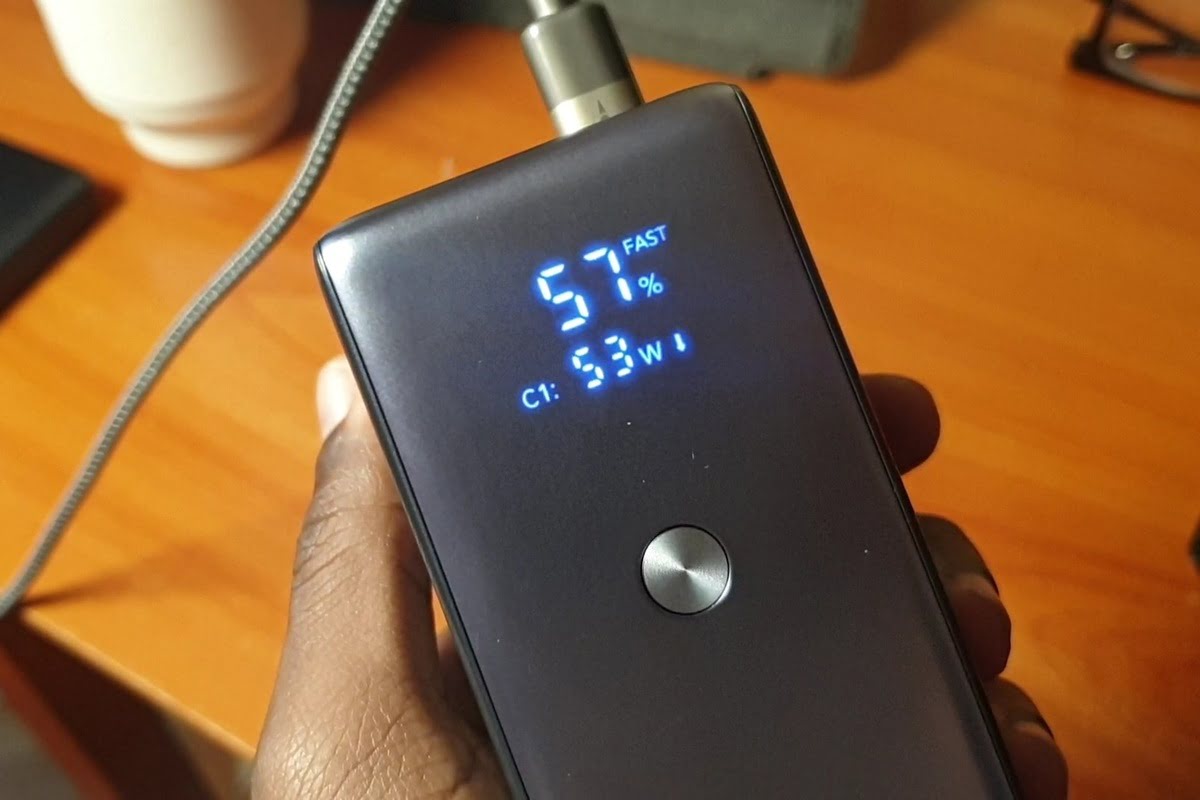 oraimo powerjet 27,600mah powerbank being recharged